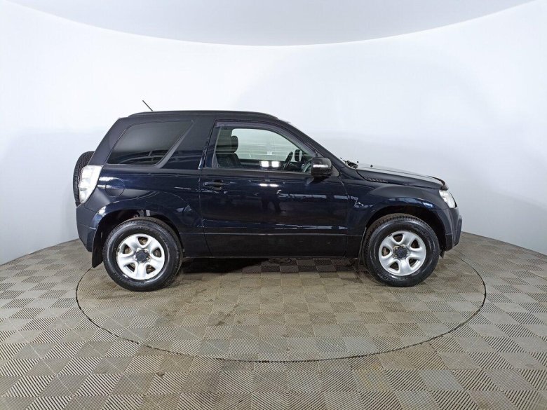 Внутри автомобиля