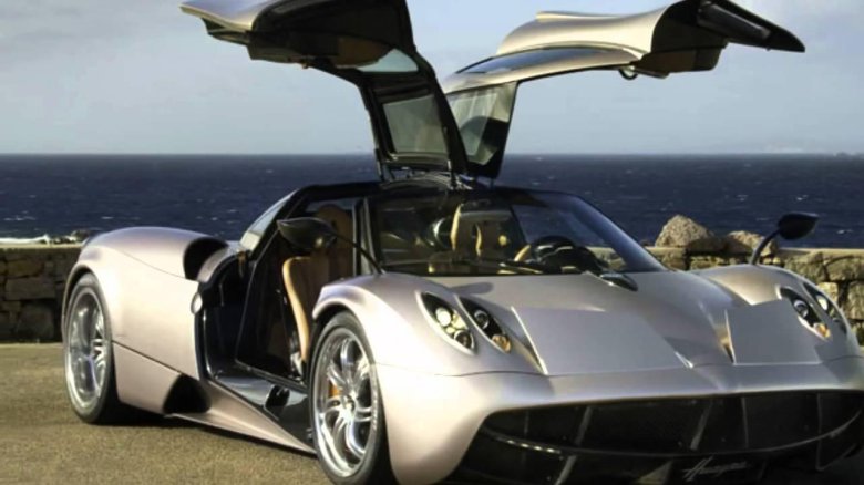Pagani huayra roadster