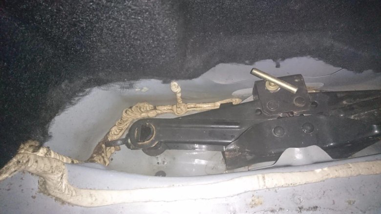 Домкрат Мазда 6 GH