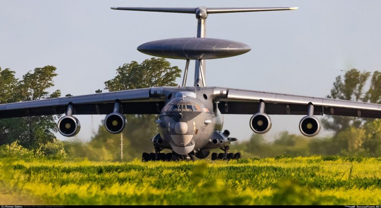 Самолёт ДРЛО А-100 "премьер"