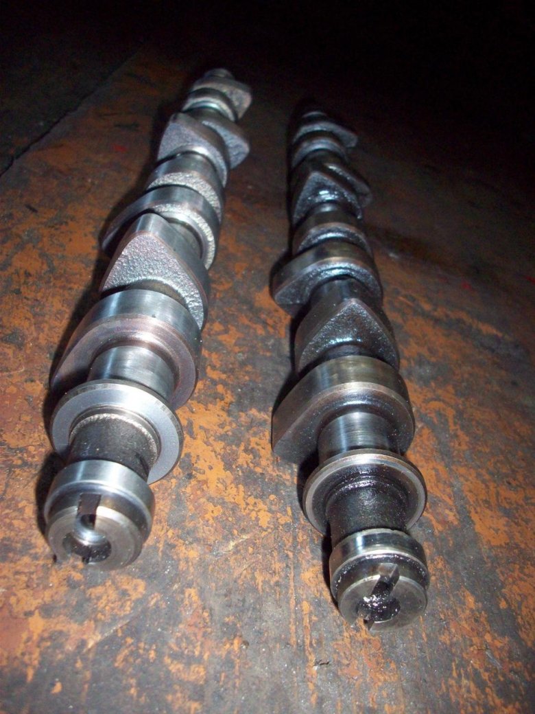 Распредвал ВАЗ 2108- 2109