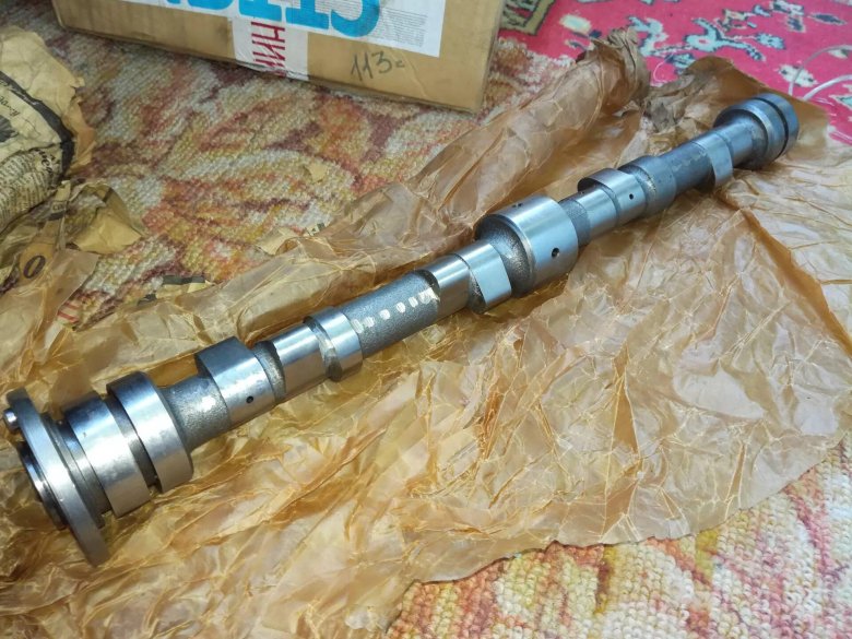 Распредвал Москвич 412