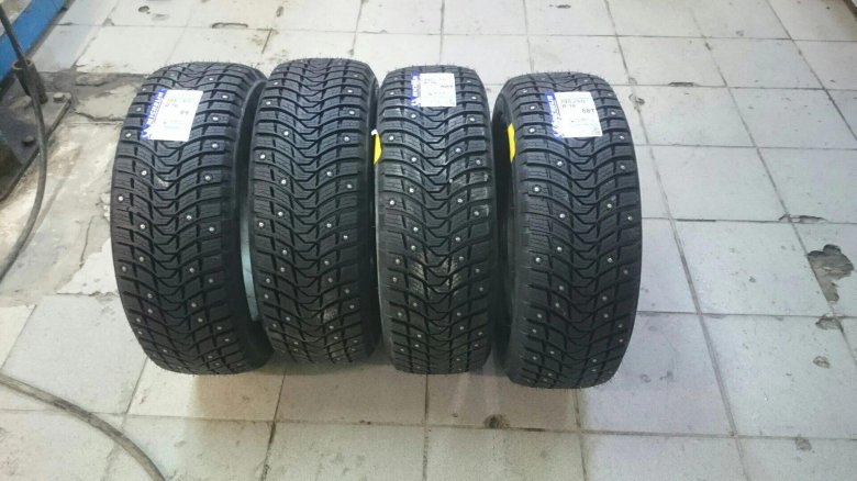 Зимние шины 185/65/14 Мишлен