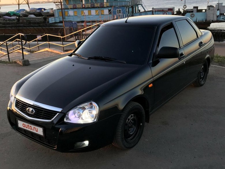 Лада Приора 2 седан черная