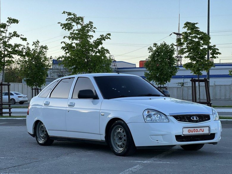 Лада Приора 11