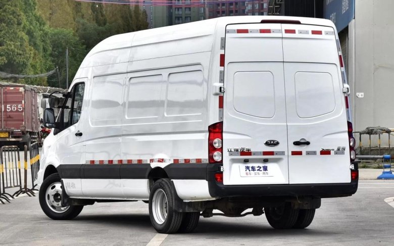 JAC Sunray фургон