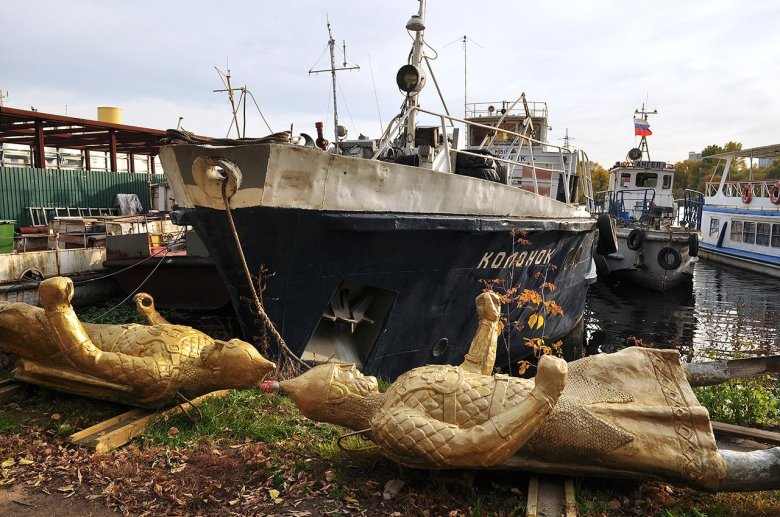 Кожуховская бухта затонувших кораблей