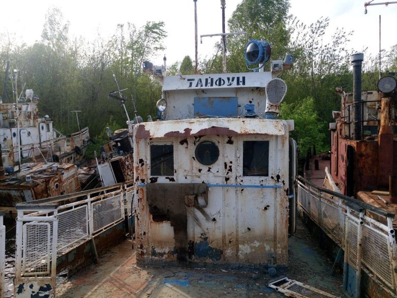 Затон Новосибирск кладбище кораблей