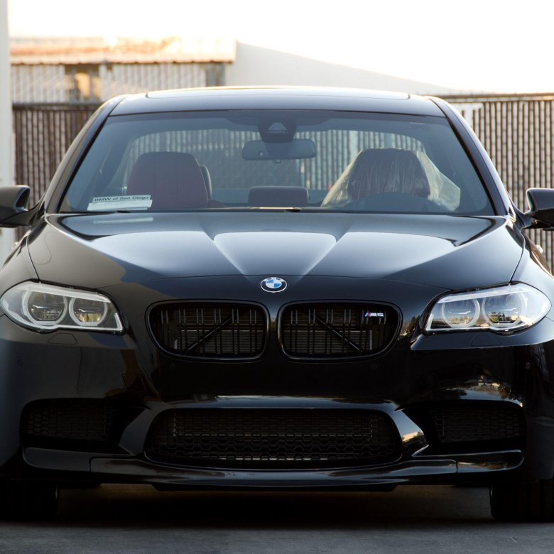БМВ м5 ф10 черная