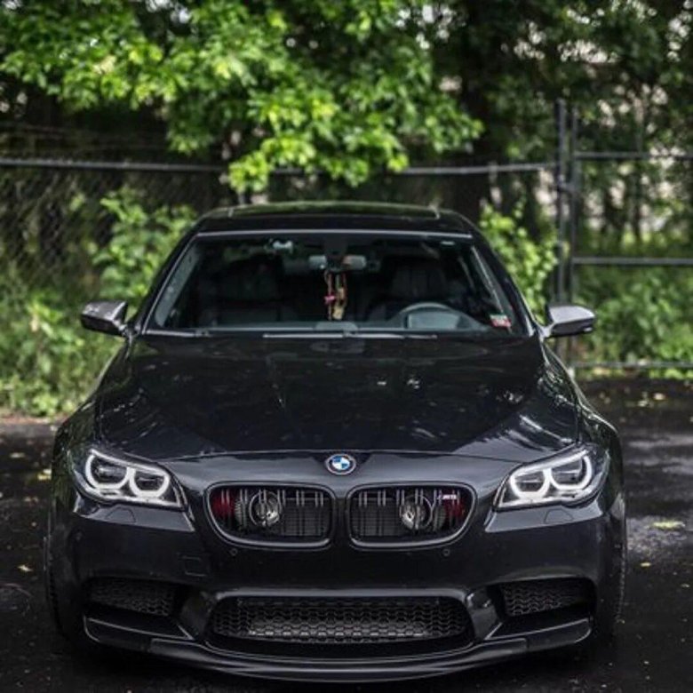 БМВ м5 ф10 черная
