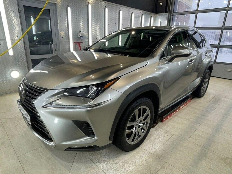 Lexus NX 2019