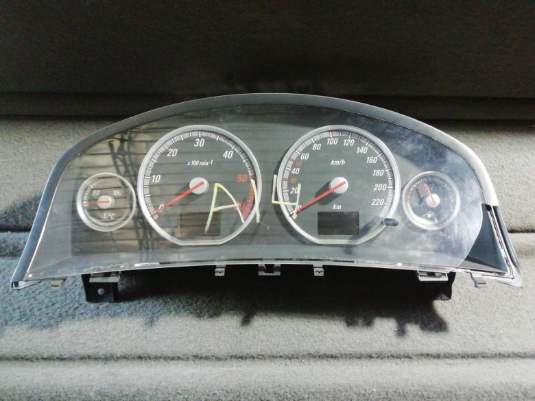 Приборка Опель Вектра а