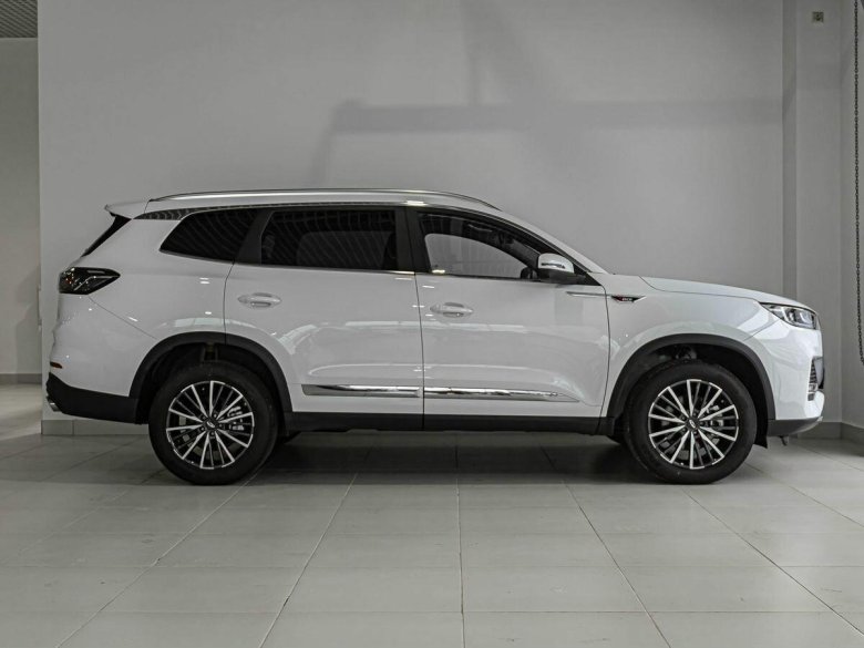 Chery Tiggo 8 Pro Max белый