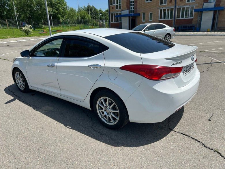 Hyundai elantra v (md) рестайлинг