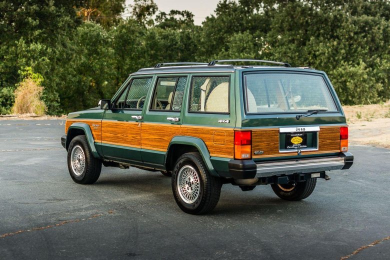 Jeep Cherokee Wagoneer