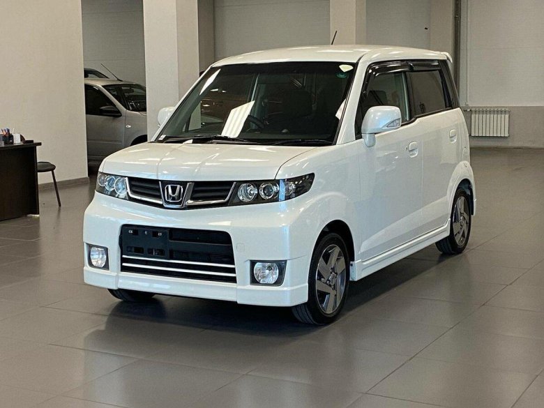 Хонда ЗЕСТ 2010