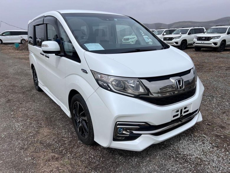 Хонда Степвагон купить во Владивостоке