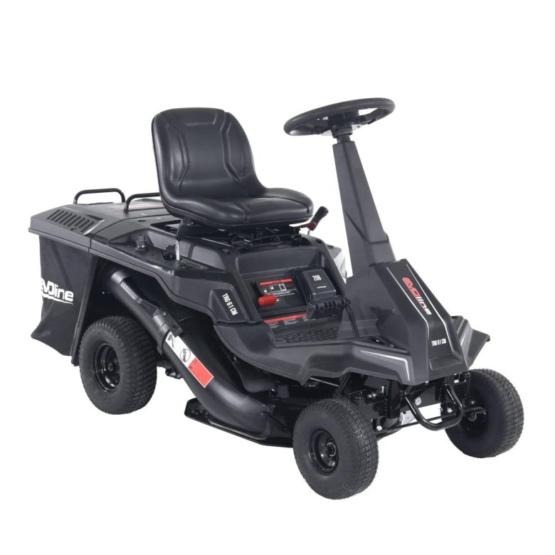 Газонокосилка с сиденьем