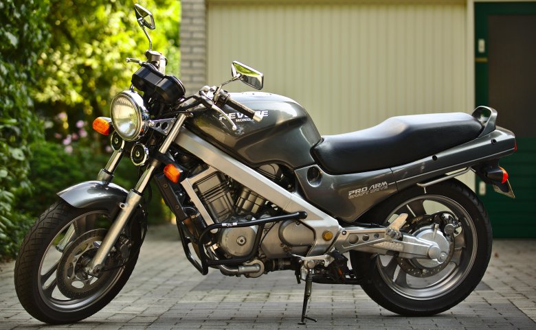Honda NTV 650