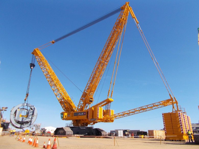 Кран Liebherr lr11350