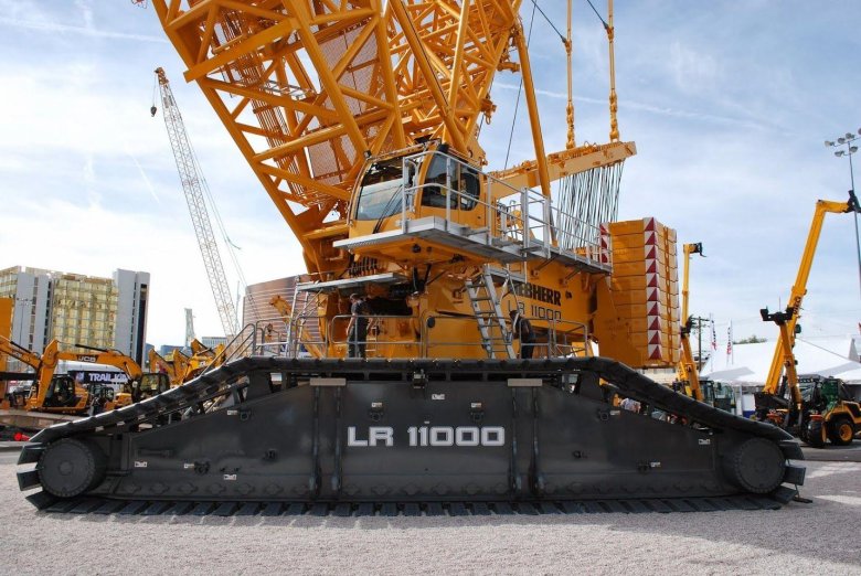 Liebherr LR 11000