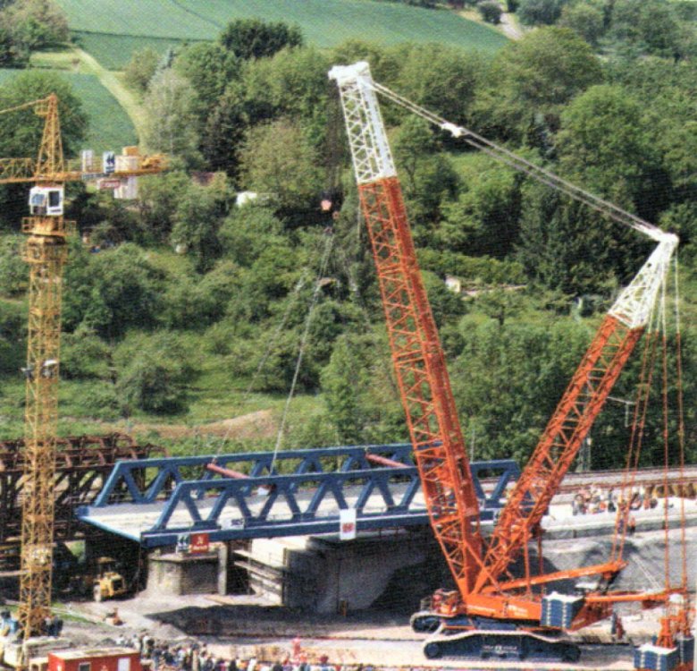 Кран Liebherr 1750