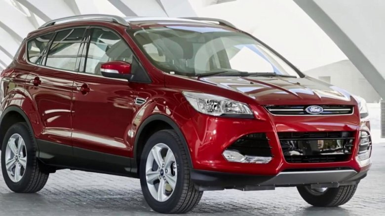 Машина Форд Куга