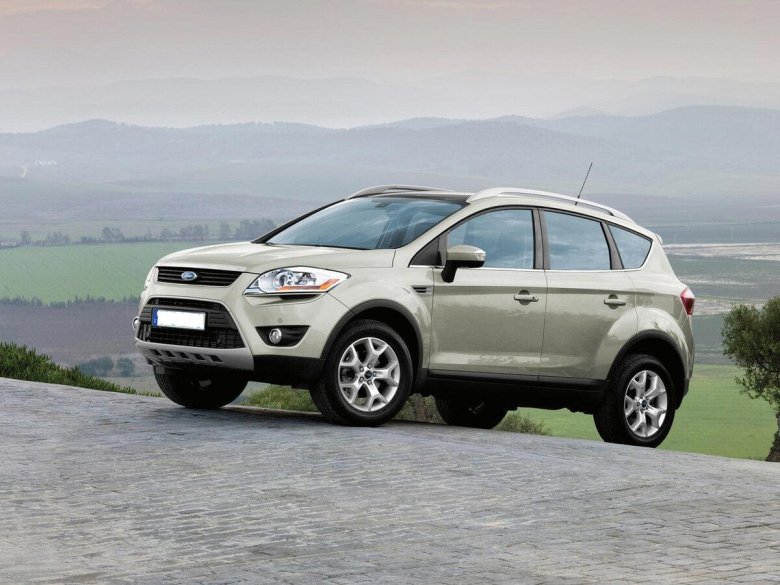 Ford Kuga 1