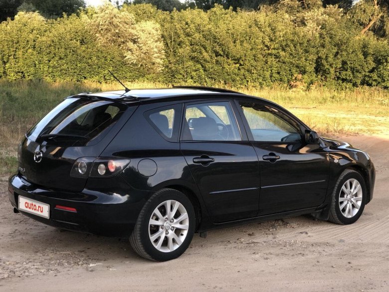 Mazda 3 BK хэтчбек черная