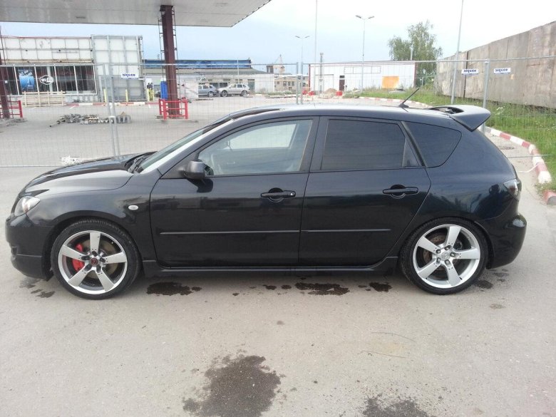 Мазда 3 хэтчбек 2008 черная