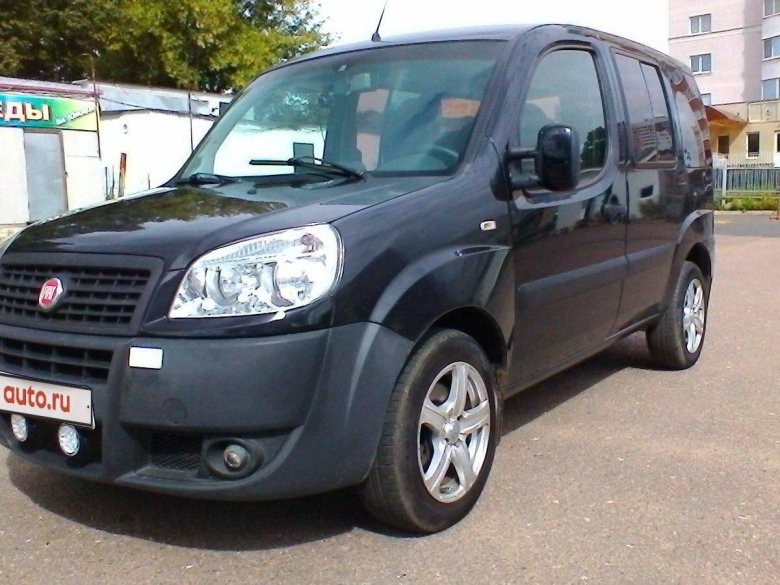 Fiat Doblo 1.4 МТ, 2009,