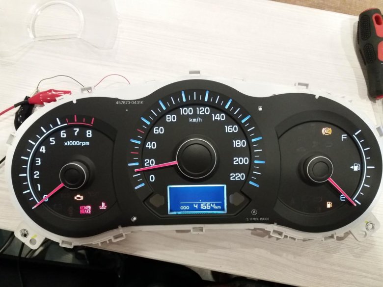 Электронная приборная панель Киа СИД 1