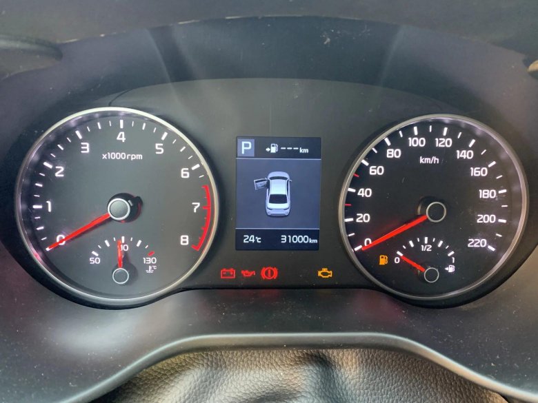 Kia Rio 4 приборная панель supervision