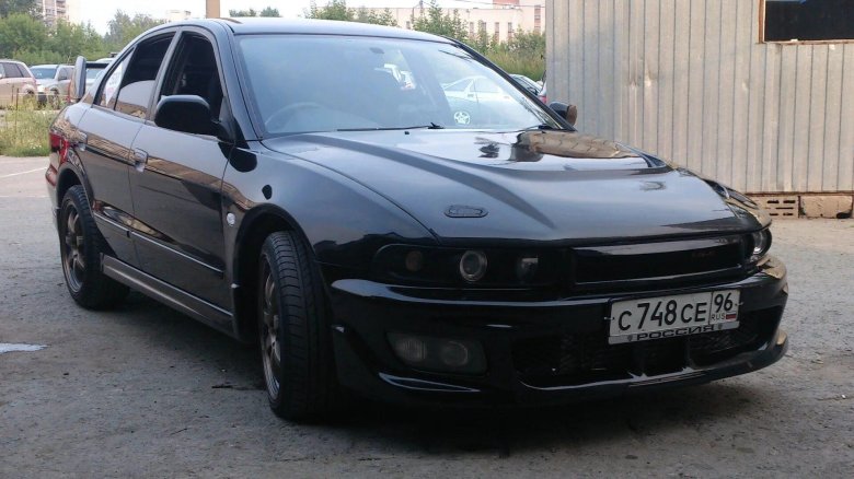 Мицубиси Галант 8 черный