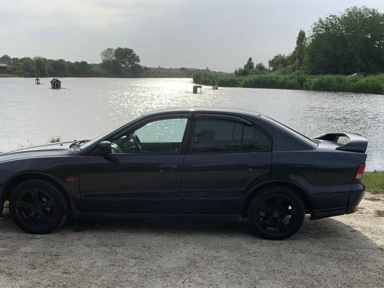 Mitsubishi galant viii