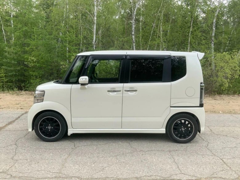 Honda n-Box 2016