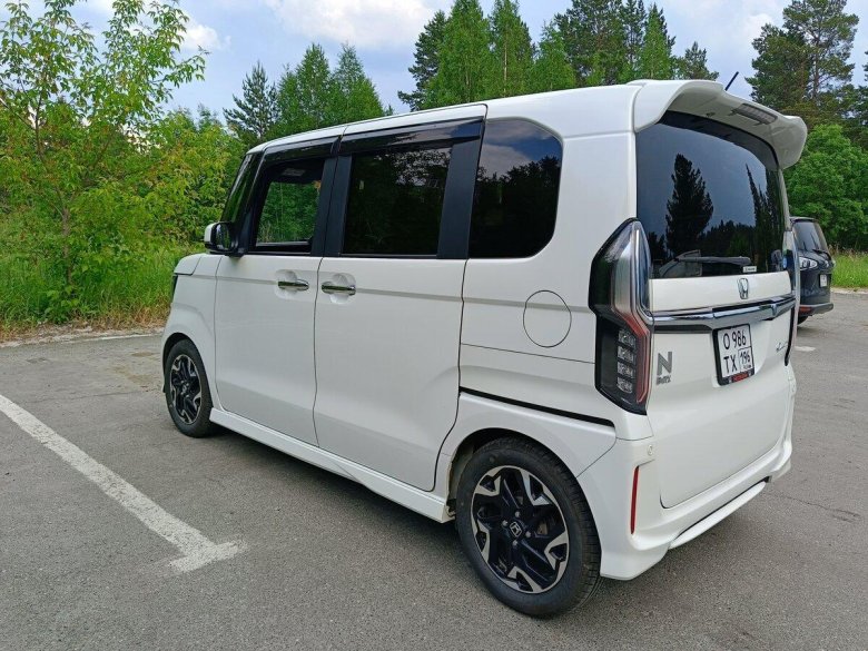 Toyota alphard ii