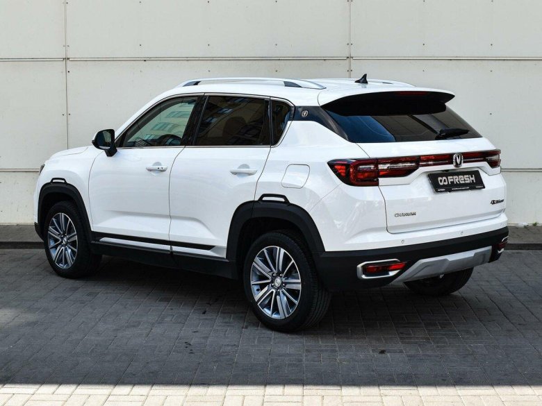 Чанган cs35 Plus белый