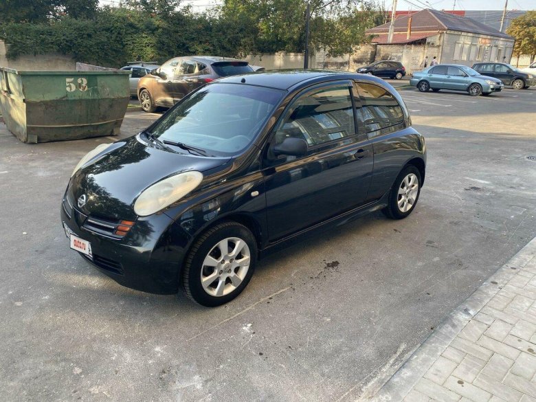 Ниссан Микра 2004