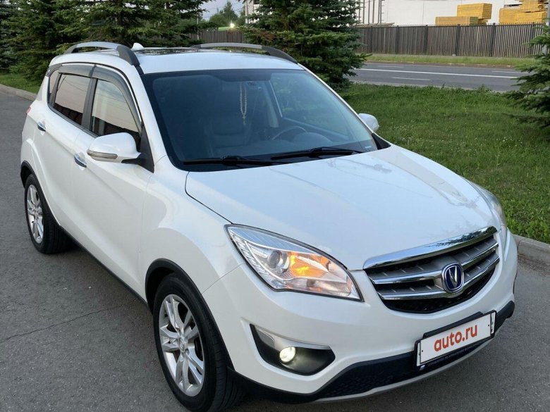 Автомобиль Changan