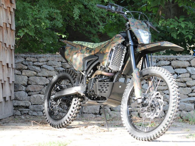 Эндуро гюрза