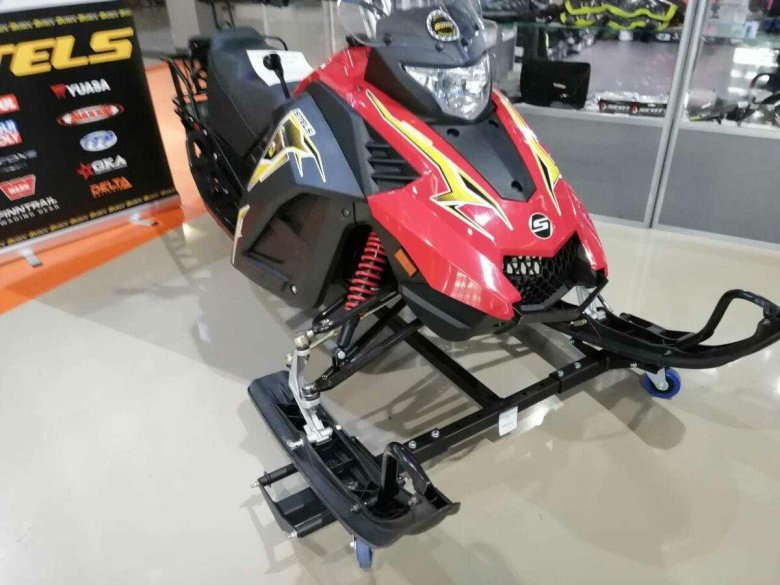 Снегоход stels Капитан s150