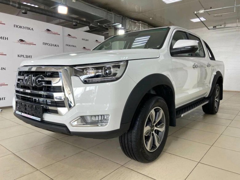 JAC t8 Pro белый