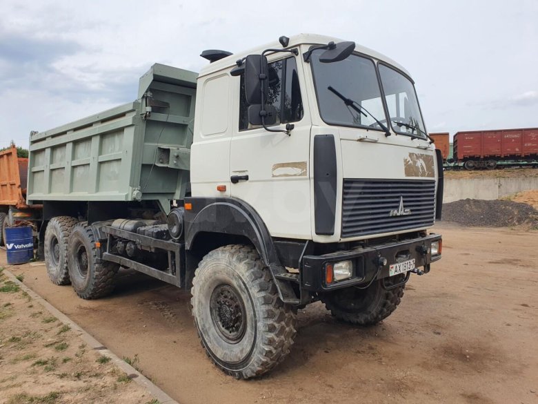МАЗ 6517x9