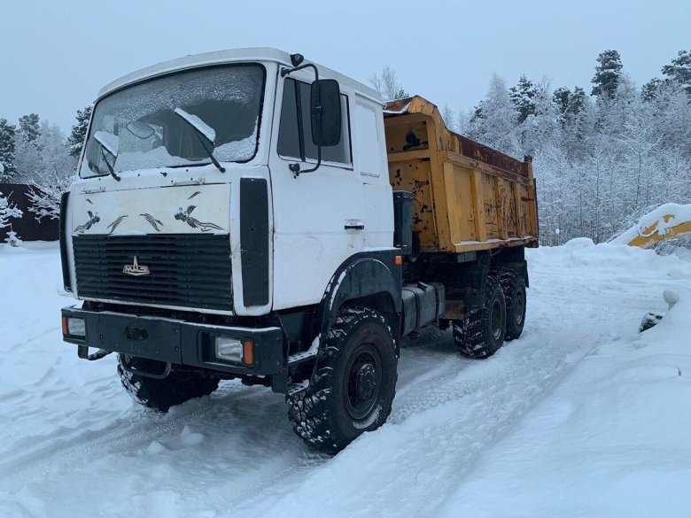 Самосвал МАЗ 651705