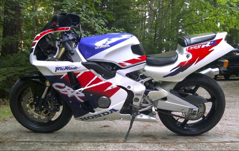 Хонда cbr 400 rr