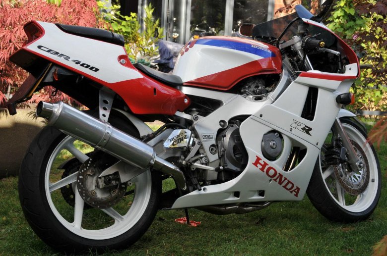 Honda CBR 400 2000