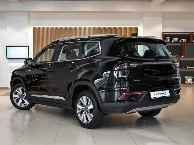 Okavango Geely черная