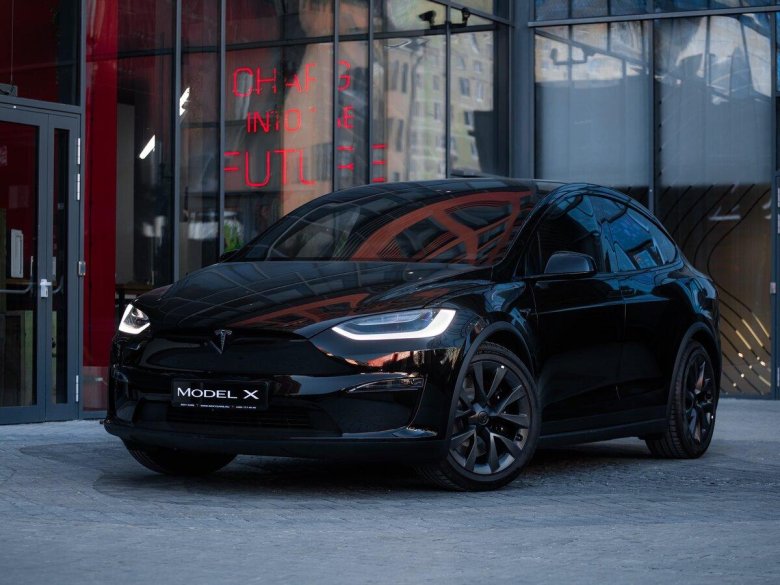 Tesla model x