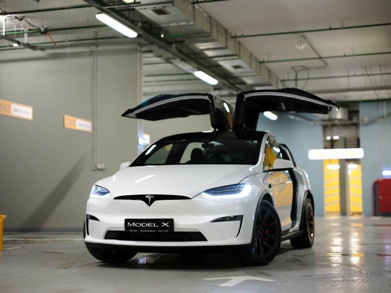 Автомобиль